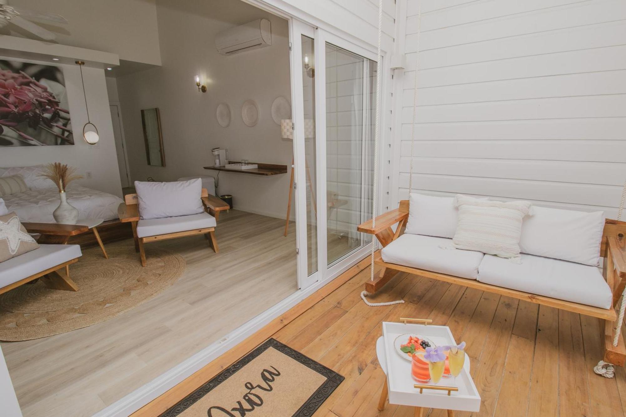 Luna Beach Luxury Boutique Beach Front Resort Jobs Bight Eksteriør billede