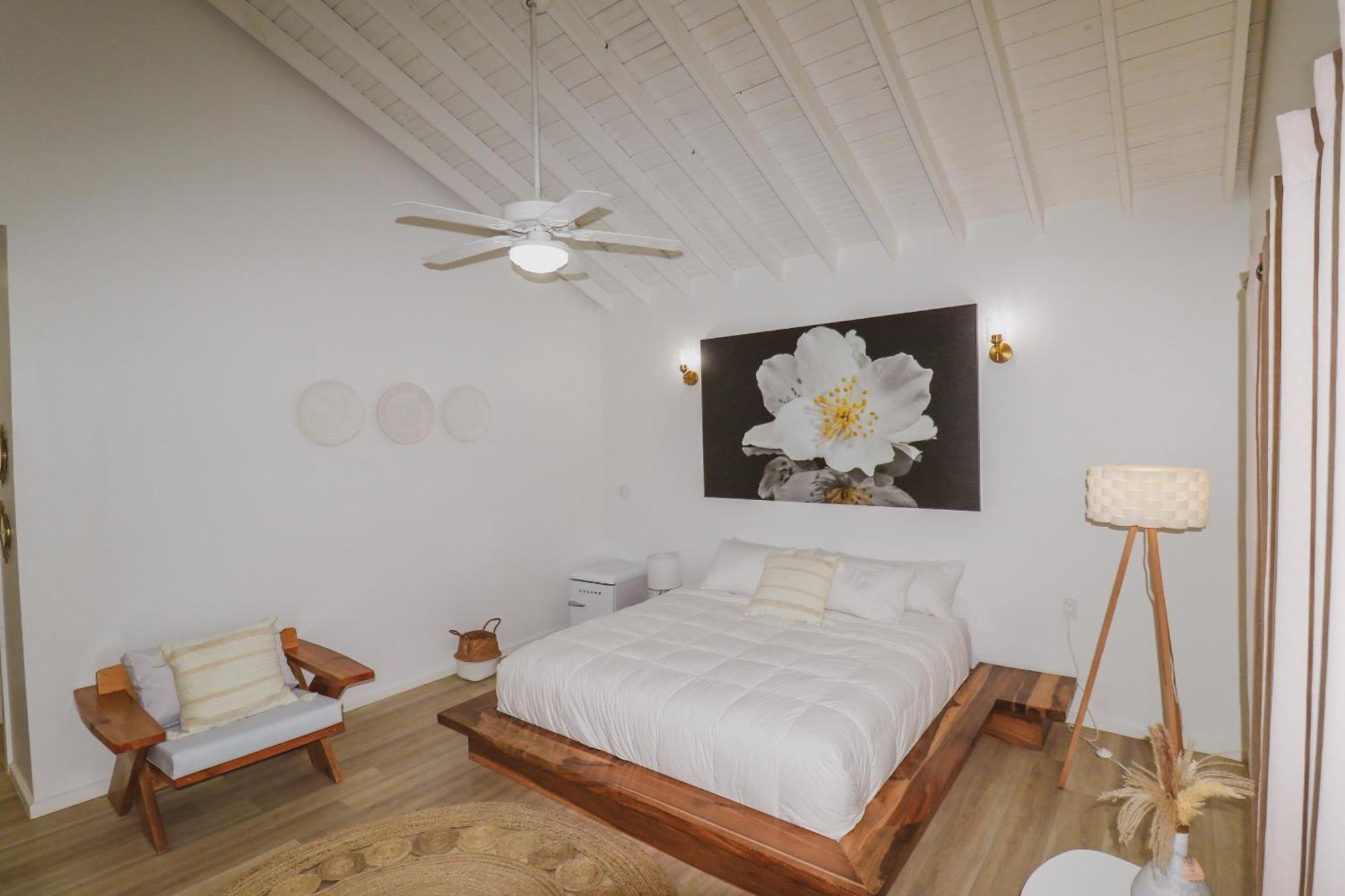 Luna Beach Luxury Boutique Beach Front Resort Jobs Bight Eksteriør billede