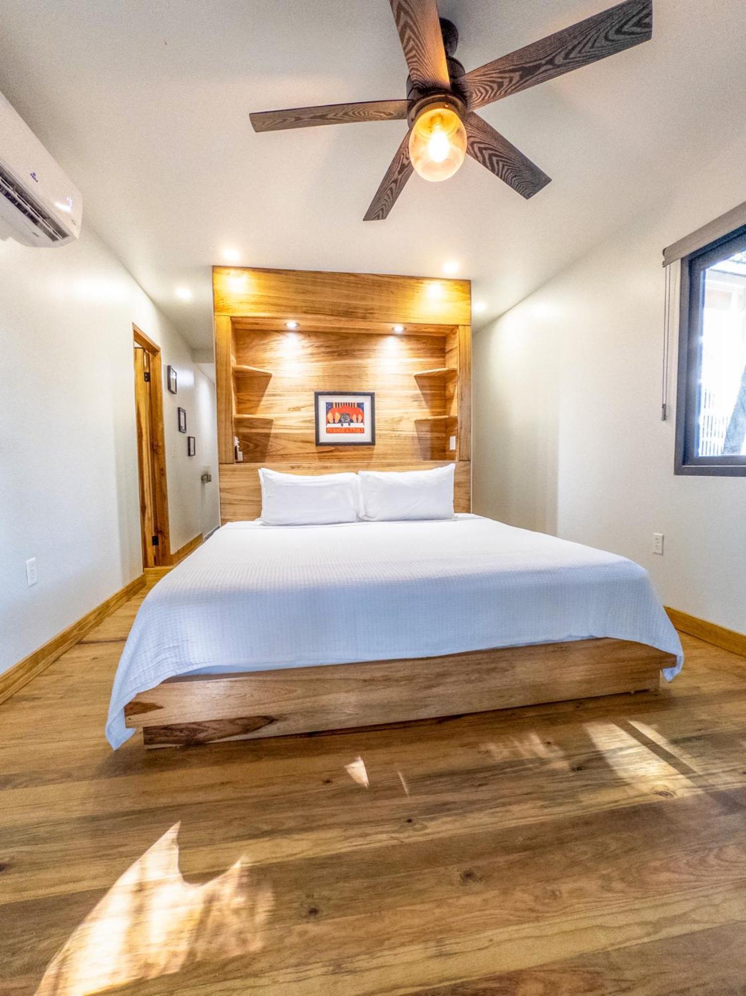 Luna Beach Luxury Boutique Beach Front Resort Jobs Bight Eksteriør billede